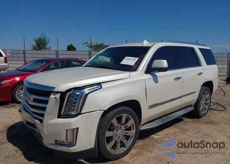 2015 Cadillac Escalade Luxury из США, поврежденный, VIN 1GYS3MKJ8FR540742